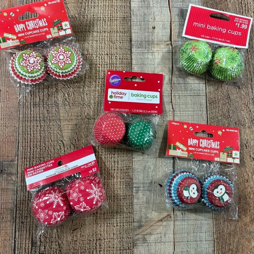 500ct Snowflake‎ Penguin Christmas Mini Cupcake Paper Liner Baking Cups Wilton